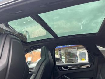 Porsche Cayenne 4.0T V8 Turbo TiptronicS 4WD Euro 6 (s/s) 5dr