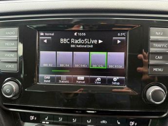 Skoda Octavia 2.0 TDI Scout DSG 4WD Euro 6 (s/s) 5dr