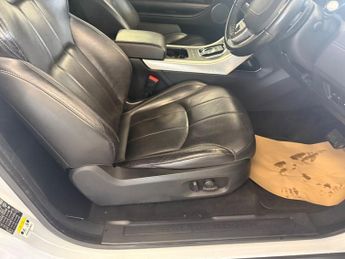 Land Rover Range Rover Evoque TD4 SE TECH 17 PLATE 48000 MILES SAT NAV LEATHER 4X4