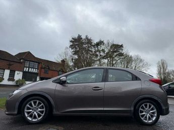 Honda Civic 1.8 i-VTEC EX Euro 5 (s/s) 5dr