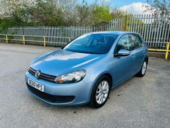 Volkswagen Golf 1.6 TDI SE DSG Euro 5 5dr