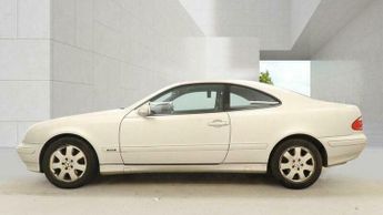 Mercedes-Benz CLK 3.2 CLK320 Avantgarde 2dr