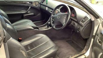 Mercedes-Benz CLK 3.2 CLK320 Avantgarde 2dr