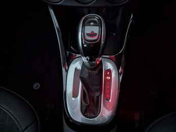 Vauxhall Corsa 1.4i SE Auto Euro 6 5dr