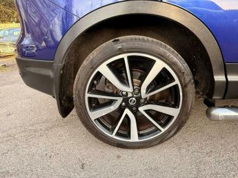 Nissan Qashqai 1.6 dCi Tekna XTRON 2WD Euro 5 (s/s) 5dr