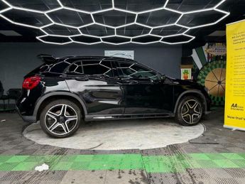 Mercedes-Benz C Class 2.1 GLA220 CDI AMG Line 7G-DCT 4MATIC Euro 6 (s/s) 5dr