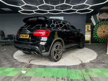 Mercedes-Benz C Class 2.1 GLA220 CDI AMG Line 7G-DCT 4MATIC Euro 6 (s/s) 5dr