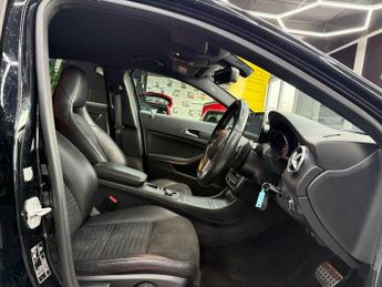 Mercedes-Benz C Class 2.1 GLA220 CDI AMG Line 7G-DCT 4MATIC Euro 6 (s/s) 5dr