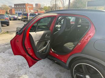 Mercedes-Benz C Class 2.1 GLA220 CDI AMG Line 7G-DCT 4MATIC Euro 6 (s/s) 5dr