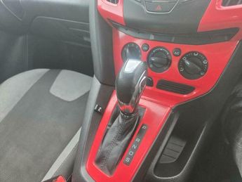 Ford Focus 1.6 Zetec Powershift Euro 5 5dr
