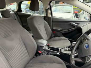Ford Focus 1.0T EcoBoost Titanium Auto Euro 6 (s/s) 5dr
