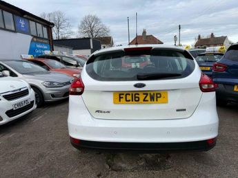 Ford Focus 1.0T EcoBoost Titanium Auto Euro 6 (s/s) 5dr