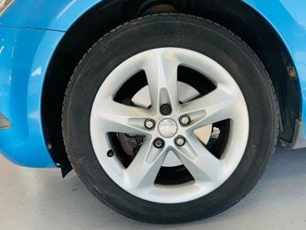 Ford Focus 1.6 Zetec 5dr