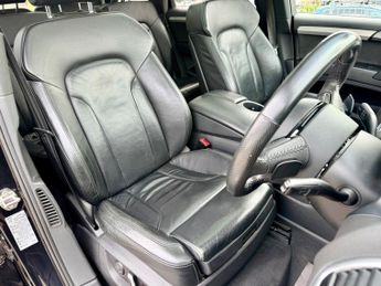 Audi Q7 TDI QUATTRO S LINE PLUS