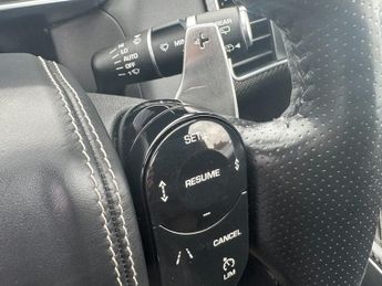 Land Rover Range Rover Sport 5.0 P575 V8 GPF SVR SUV 5dr Petrol Auto 4WD Euro 6 (s/s) (575 ps