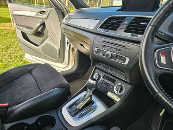 Audi Q3 2.0 TDI S line Plus S Tronic quattro Euro 5 (s/s) 5dr