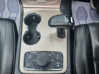 Jeep Grand Cherokee 3.0 V6 CRD Overland SUV 5dr Diesel Auto 4WD Euro 6 (247 bhp)