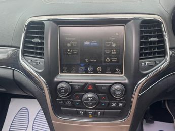 Jeep Grand Cherokee 3.0 V6 CRD Overland SUV 5dr Diesel Auto 4WD Euro 6 (247 bhp)