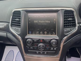 Jeep Grand Cherokee 3.0 V6 CRD Overland SUV 5dr Diesel Auto 4WD Euro 6 (247 bhp)