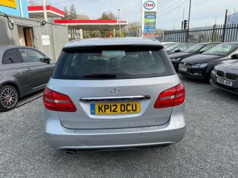 Mercedes-Benz B Class 1.6 B180 BlueEfficiency SE 7G-DCT Euro 5 (s/s) 5dr