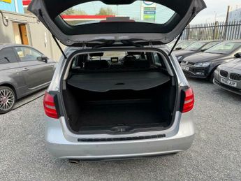 Mercedes-Benz B Class 1.6 B180 BlueEfficiency SE 7G-DCT Euro 5 (s/s) 5dr