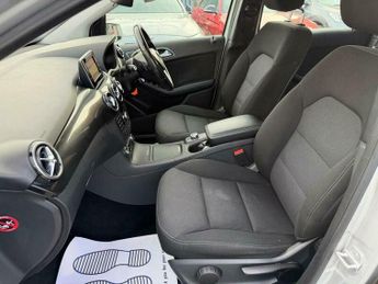 Mercedes-Benz B Class 1.6 B180 BlueEfficiency SE 7G-DCT Euro 5 (s/s) 5dr