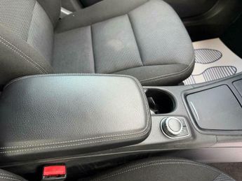 Mercedes-Benz B Class 1.6 B180 BlueEfficiency SE 7G-DCT Euro 5 (s/s) 5dr
