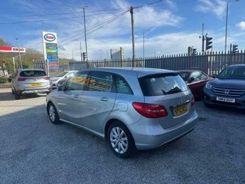 Mercedes-Benz B Class 1.6 B180 BlueEfficiency SE 7G-DCT Euro 5 (s/s) 5dr