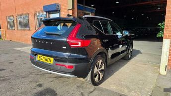 Volvo XC40 1.5h T4 Recharge 10.7kWh Inscription Expression SUV 5dr Petrol P