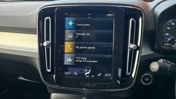 Volvo XC40 1.5h T4 Recharge 10.7kWh Inscription Expression SUV 5dr Petrol P