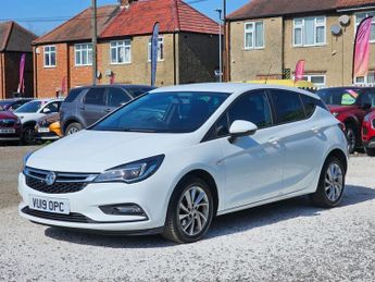 Vauxhall Astra 1.6 CDTi BlueInjection Tech Line Nav Auto Euro 6 (s/s) 5dr