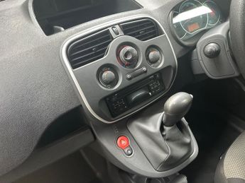 Renault Kangoo ZE 33kWh Business Panel Van 5dr Electric Auto MWB (i) (60 ps)