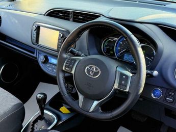 Toyota Yaris 1.5 VVT-h Icon E-CVT Euro 6 5dr