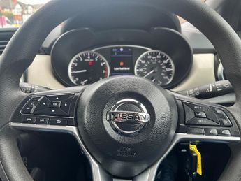 Nissan Micra 1.0 IG-T Acenta Hatchback 5dr Petrol XTRON Euro 6 (s/s) (92 ps)
