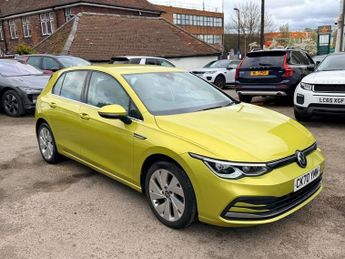 Volkswagen Golf STYLE ETSI DSG