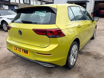Volkswagen Golf STYLE ETSI DSG