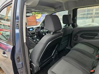 Ford Tourneo Connect GRAND ZETEC TDCI