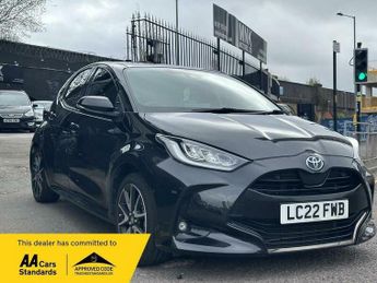 Toyota Yaris 1.5 VVT-h Dynamic E-CVT Euro 6 (s/s) 5dr