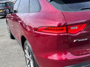 Jaguar F-Pace 2.0 D180 R-Sport SUV 5dr Diesel Auto AWD Euro 6 (s/s) (180 ps)