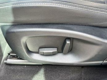 Jaguar F-Pace 2.0 D180 R-Sport SUV 5dr Diesel Auto AWD Euro 6 (s/s) (180 ps)