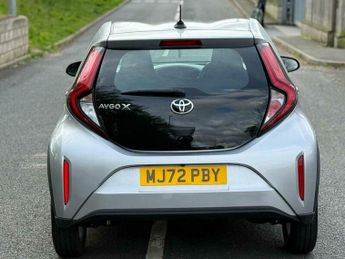 Toyota AYGO 1.0 VVT-i Pure x-shift Euro 6 (s/s) 5dr