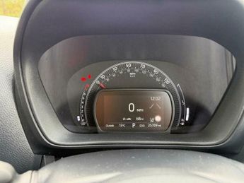 Toyota AYGO 1.0 VVT-i Pure x-shift Euro 6 (s/s) 5dr