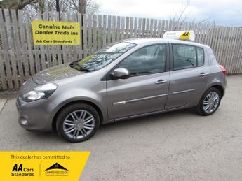 Renault Clio DYNAMIQUE TOMTOM DCI