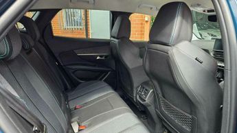 Peugeot 3008 1.6 13.2kWh Allure Premium SUV 5dr Petrol Plug-in Hybrid e-EAT E