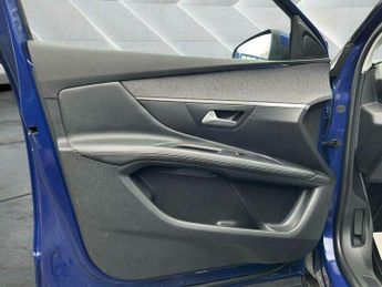 Peugeot 3008 1.5 BlueHDi Allure EAT Euro 6 (s/s) 5dr