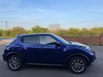 Nissan Juke TEKNA XTRONIC
