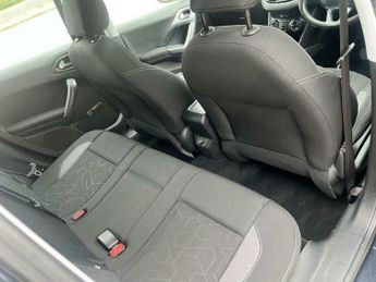 Peugeot 2008 1.2 PureTech Active ETG Euro 6 (s/s) 5dr