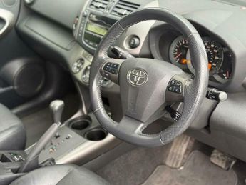 Toyota RAV4 2.0 V-Matic XT-R Multidrive S 4WD Euro 4 5dr