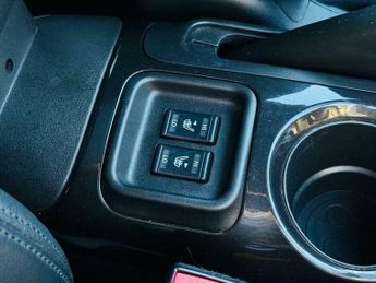 Nissan Juke 1.6 Tekna XTRON Euro 6 5dr