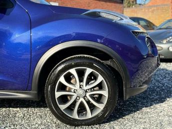 Nissan Juke 1.6 Tekna XTRON Euro 6 5dr